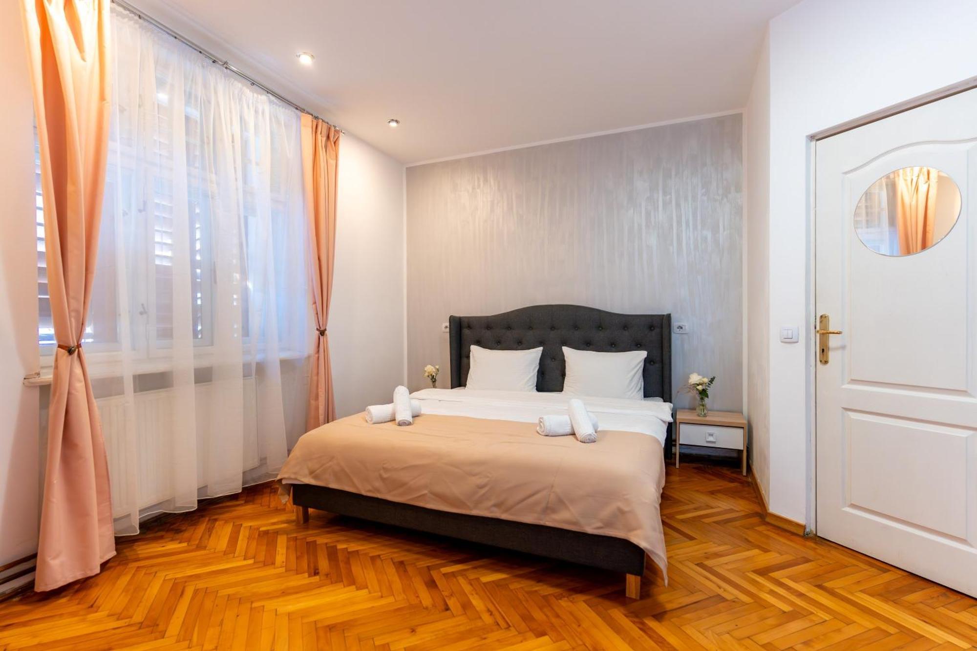 Crisan Residence - Vila Crisan Braşov Eksteriør billede