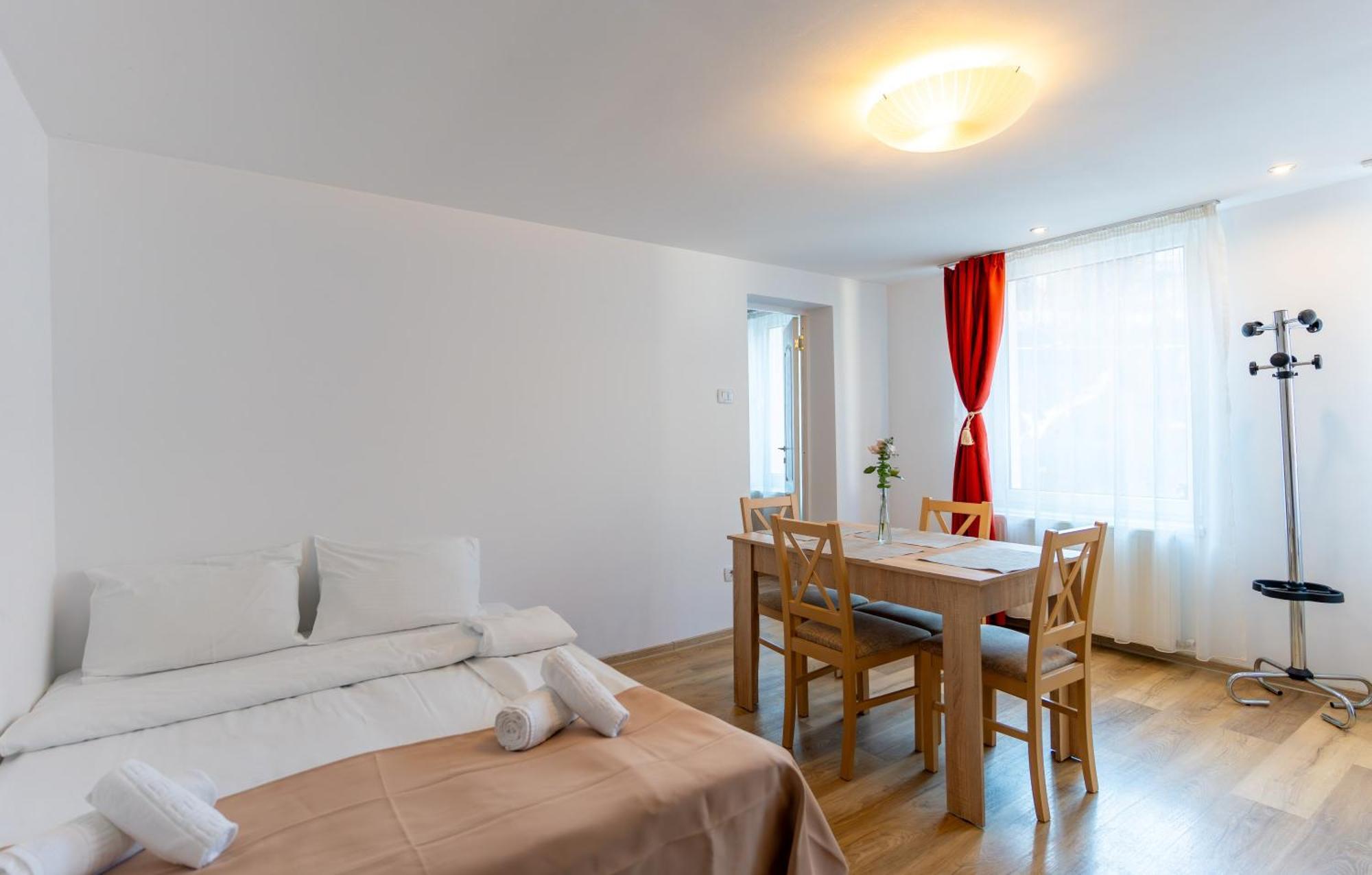 Crisan Residence - Vila Crisan Braşov Eksteriør billede